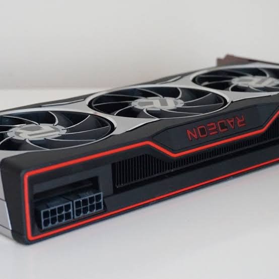 AMD Radeon RX 6800 ürün görseli 2