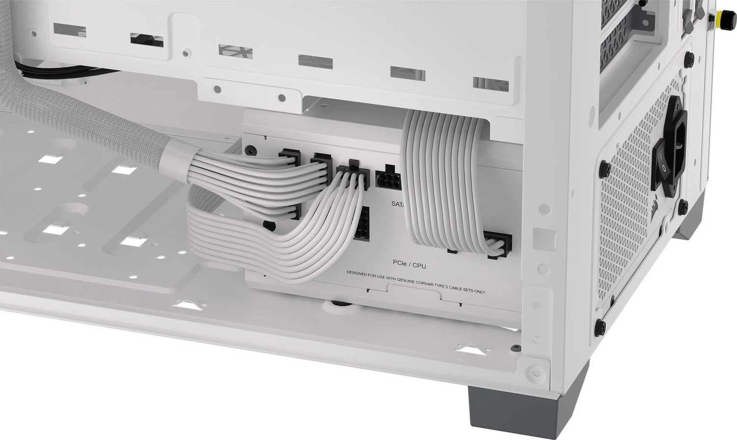 Corsair RMx SHIFT Series RM750x ürün görseli 4
